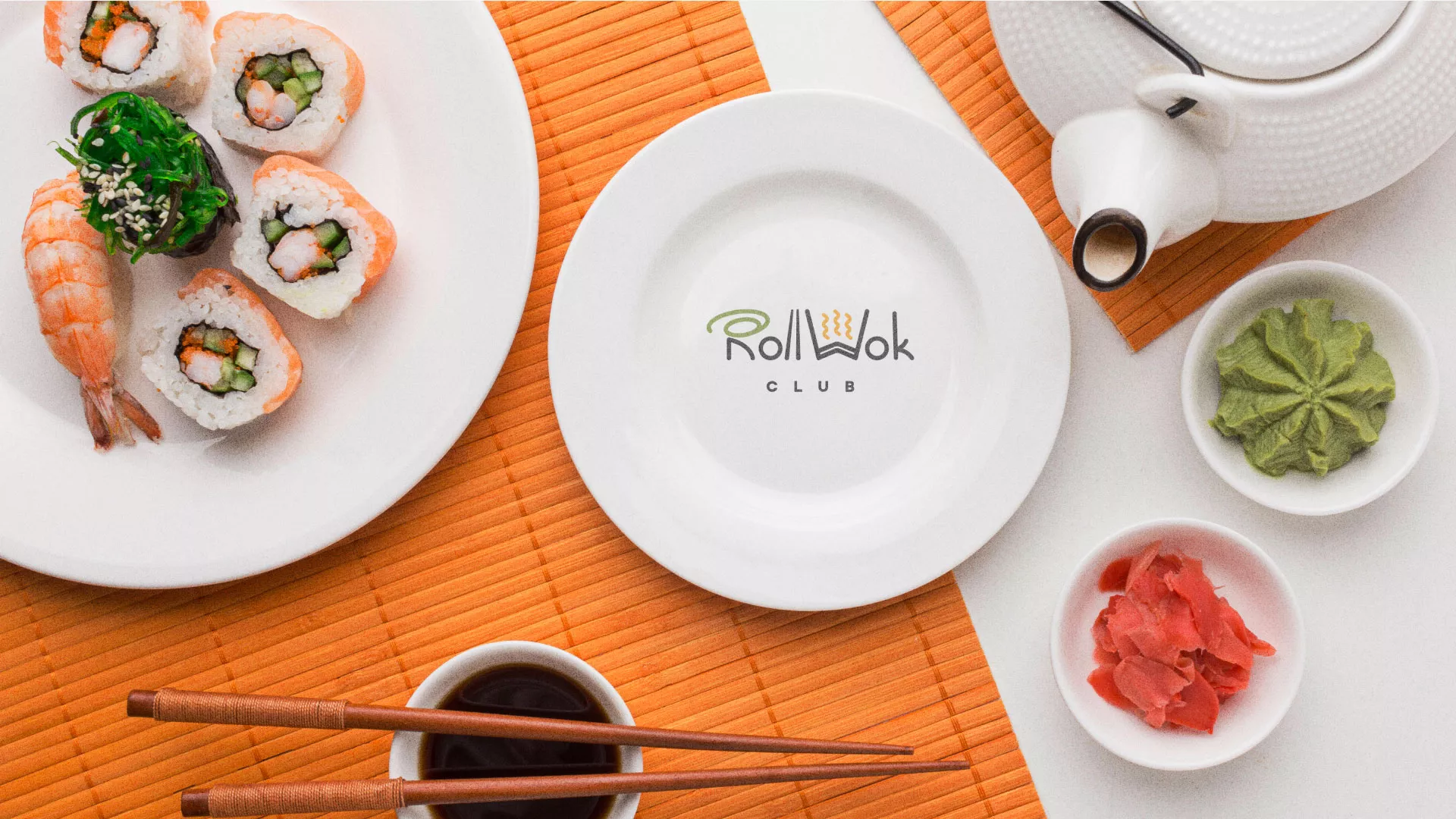 Разработка логотипа и фирменного стиля суши-бара «Roll Wok Club» в Белой Калитве